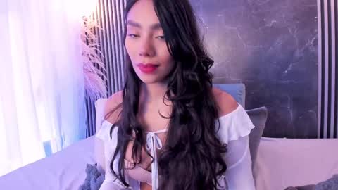 Selena online show from March 5, 8:10 am