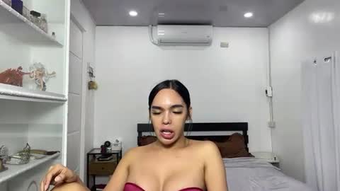 Snapshot of yourduchessofsex chatting on October 29, 6:30 pm Miss Kelsey online show from October 29, 6:30 pm