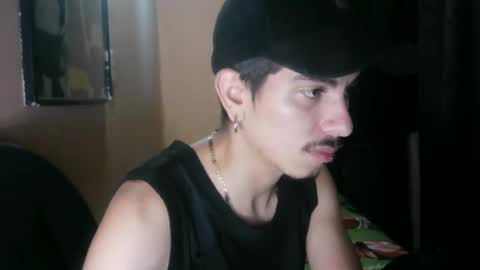 yourgodzeus online show from November 19, 4:23 am