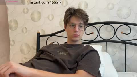 Chris online show from February 18, 7:21 am