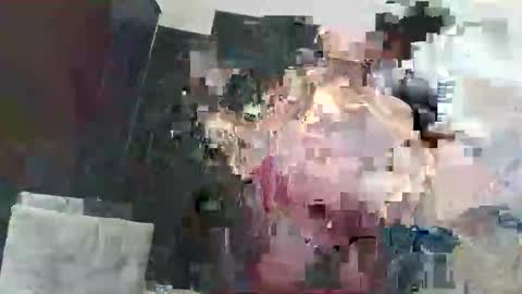 yourhotdodz online show from April 6, 3:37 am