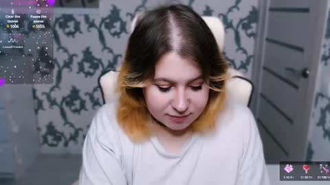 Snapshot of yourkarma_2_0 chatting on March 4, 6:15 am Karma online show from March 4, 6:15 am