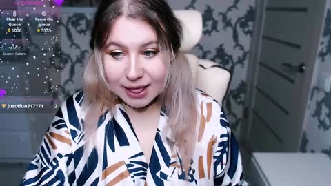 Snapshot of yourkarma_2_0 chatting on January 24, 2:51 pm Karma online show from January 24, 2:51 pm