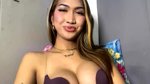 yourlovebella88 online show from March 2, 5:30 pm