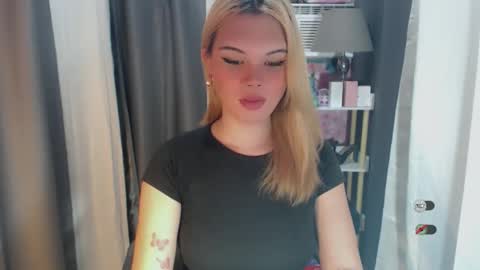 KYLIE MORE online show from May 14, 2:15 pm