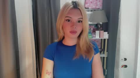 KYLIE MORE online show from May 16, 8:22 am