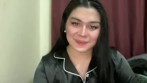 yoursexytowngirl online show from May 14, 8:29 pm