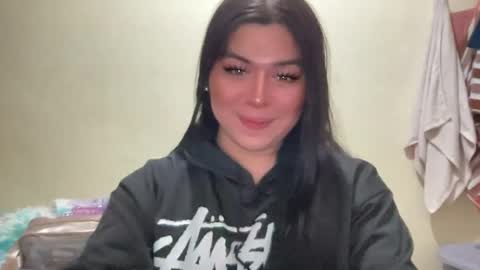 yoursexytowngirl online show from June 29, 7:13 pm
