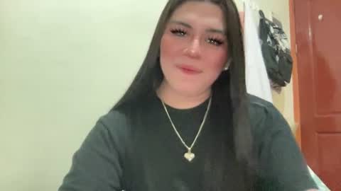 yoursexytowngirl online show from June 14, 2:52 pm