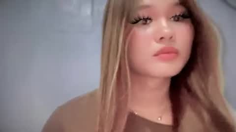 yoursweetgirl_zia online show from May 12, 6:00 am