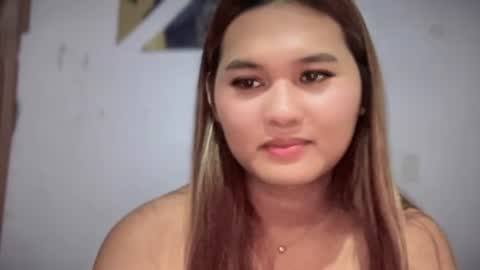 yoursweetgirl_zia online show from May 13, 7:51 am