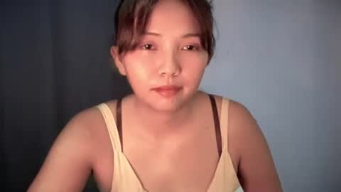 Faye online show from February 11, 8:12 pm