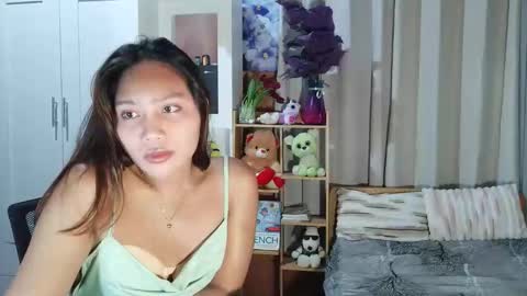 lexi online show from March 1, 12:09 pm