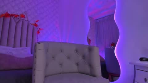 Val online show from November 2, 4:56 am