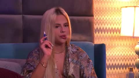 Foxie online show from October 5, 3:15 am