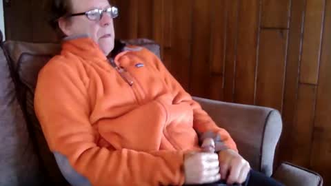 ytsim58 online show from February 12, 3:15 pm