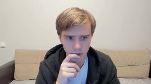 Yue Lang and Samm online show from November 14, 6:32 pm