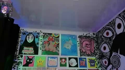    rawr   Anne Independent model      online show from January 18, 2:20 am