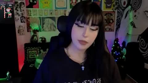    rawr   Anne Independent model      online show from December 17, 9:43 pm