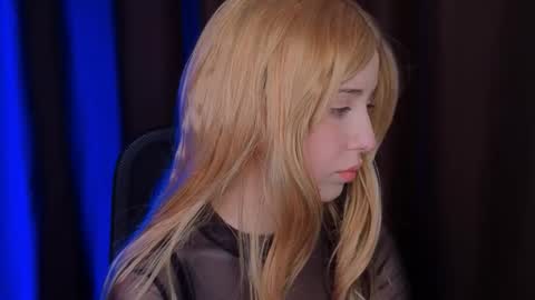 Misa online show from November 5, 4:42 pm