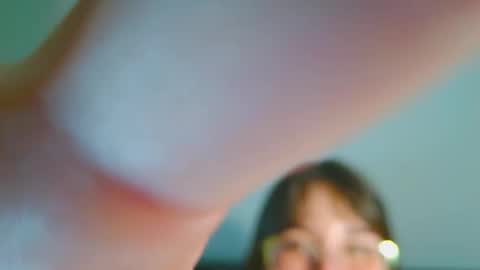 Yulienne online show from February 25, 12:36 am