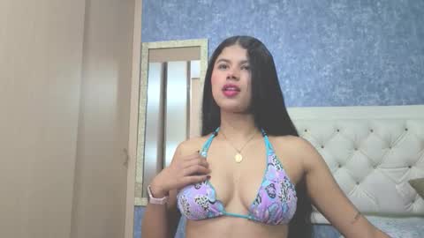 yulissa_girls online show from November 6, 11:13 am