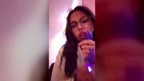 yulx_pops online show from June 17, 2:05 am