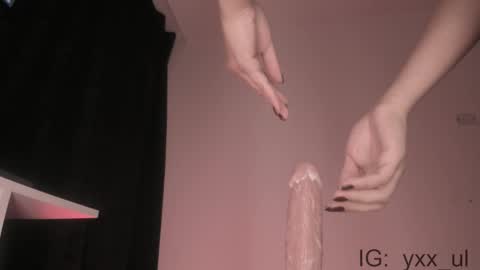 yulxx online show from February 25, 8:51 am