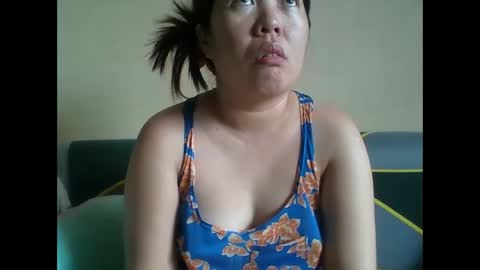 yummy72747 online show from September 15, 2:24 am