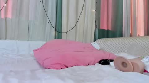 Yummy Ayami online show from March 6, 7:47 am