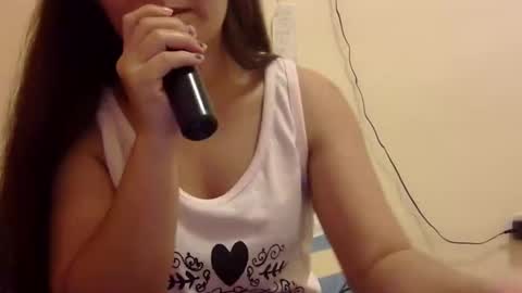 yummyclaya online show from November 15, 2:46 am