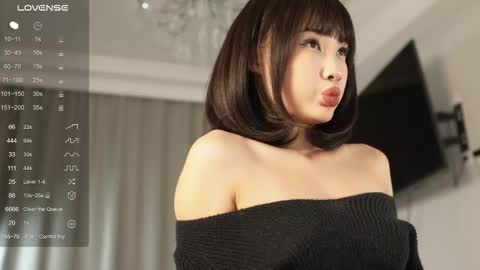 yuna_leen online show from September 21, 5:39 pm