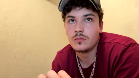 yungstudbev online show from October 21, 2:49 am