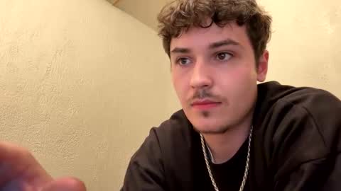 yungstudbev online show from October 11, 5:45 am