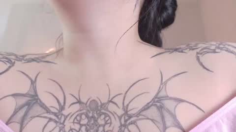 Hi My name Yuriko online show from June 20, 10:10 am