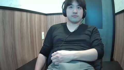 Yuta online show from January 18, 3:04 am