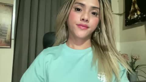 Miss Cali online show from February 18, 10:09 pm