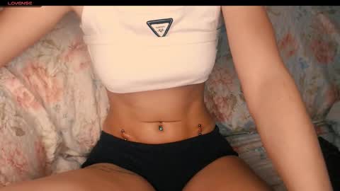 yzza_suave online show from March 1, 12:09 pm