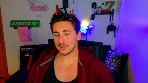 Zach Rhyder online show from October 9, 2:39 am