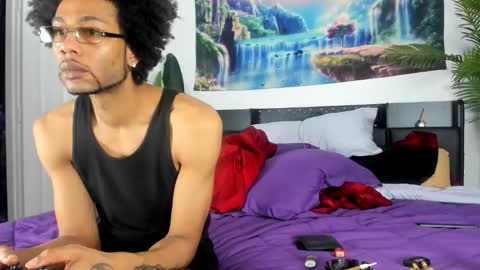 Zack Pipher online show from April 2, 4:42 am