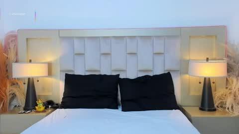 zahir_ashar online show from April 22, 11:50 am