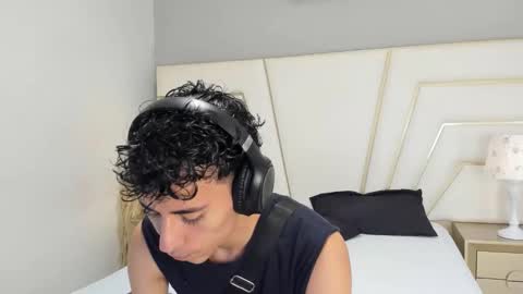 zahir_ashar online show from October 13, 11:12 am