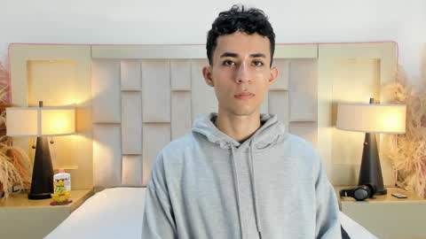 zahir_ashar online show from April 1, 7:33 pm