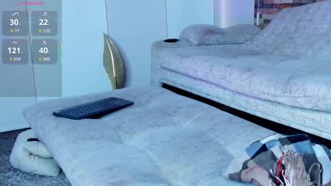 INSTAGRAM yormanfit7 online show from January 13, 9:22 pm