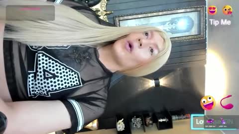Megan online show from May 30, 6:12 am