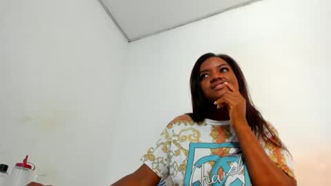 Snapshot of zamara__ chatting on March 8, 2:40 pm Zamara   online show from March 8, 2:40 pm