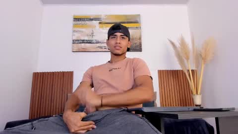 Zander online show from September 12, 1:24 pm