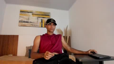 Zander online show from May 10, 1:50 pm