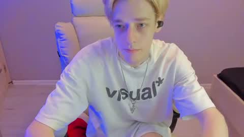 Kel online show from June 26, 10:59 pm