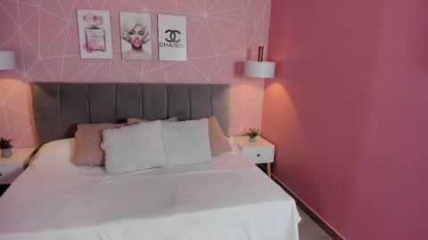 Zara Sweet  online show from May 28, 3:32 pm